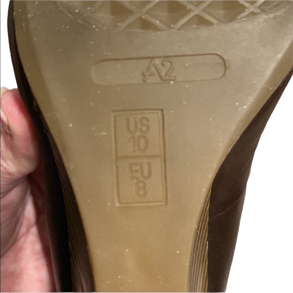 A2 by Aerosoles Wandering Brown size 10 peep toe wedges - Picture 8 of 8
